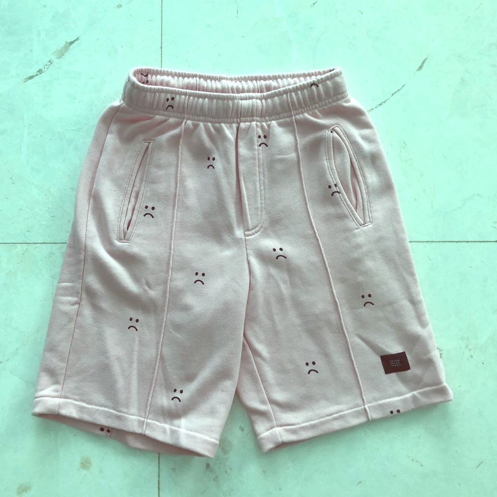Pink shorts